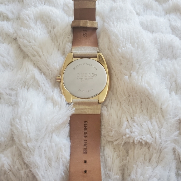 GUESS Gold Swarovski Crystal Watch - Picture 6 of 12